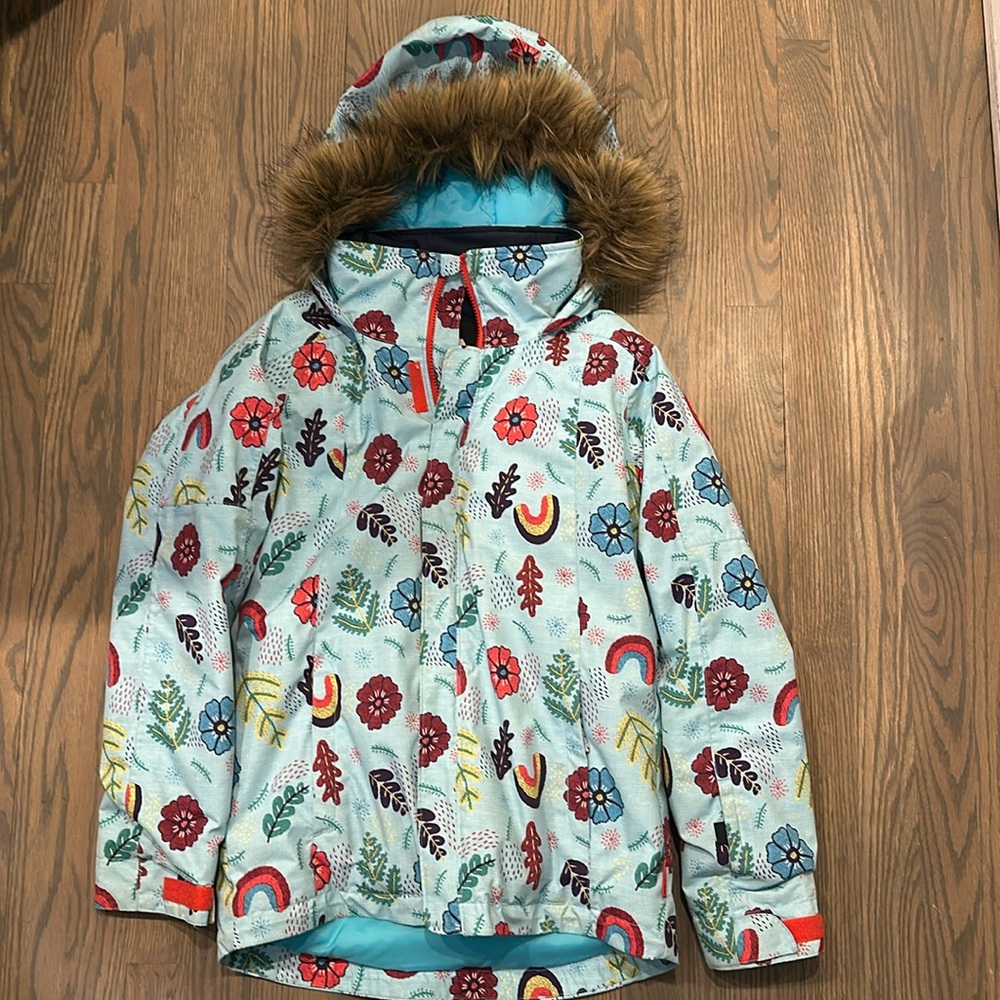 Girls Elodie Burton coat, size L